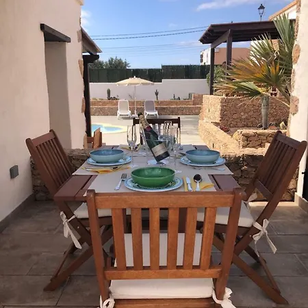 Pueblo Canario Villas